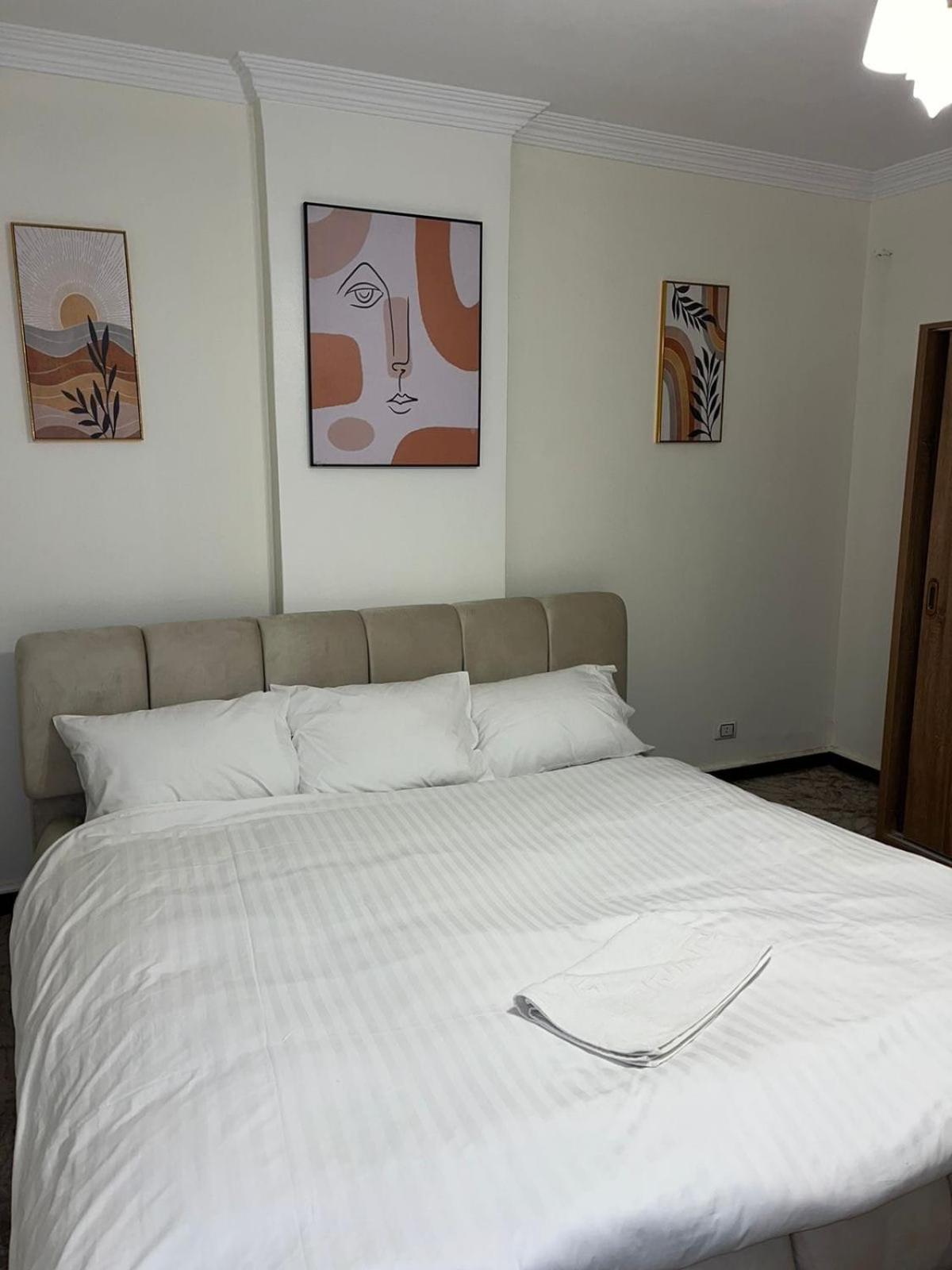 Apartment Heart Of Zamalek Cairo